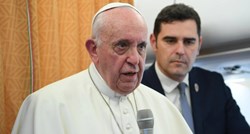 Papa naredio svećenicima da moraju prijavljivati seksualno zlostavljanje u crkvi